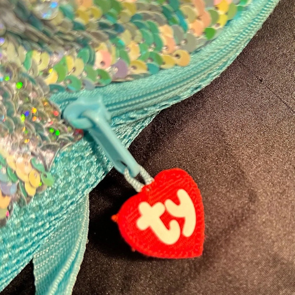 Ty sequin flippables shiny backpack kitty - Picture 3 of 6